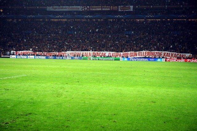 <p>“Real ilk maçı 3-0 kazanmıştı. İstanbul’da inanılmaz bir atmosfer vardı. Stat adeta yanıyordu." </p>
