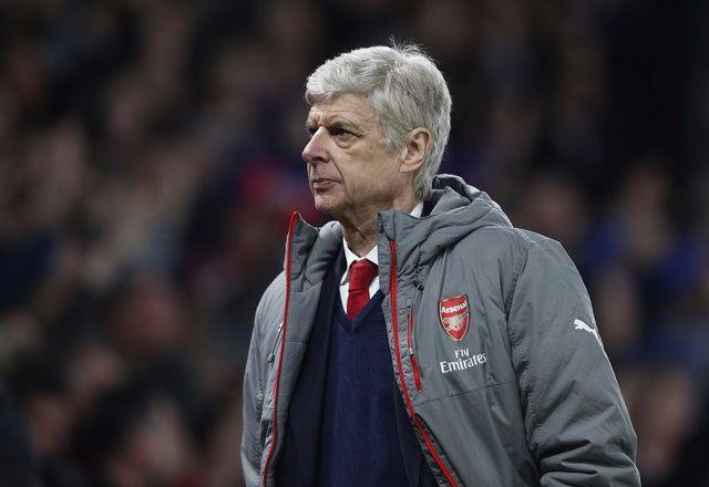 <p>Arsene Wenger: ''Taraftarımızdan tek isteğim, Türk bayrağına karşı saygılı olsunlar yeter, çünkü Türkler bayrakları için canını verirler. "</p>
