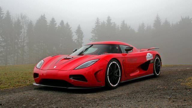 <p>Agera R Platin</p>

<p> </p>

