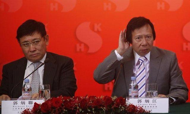 <p>68- Thomas & Raymond Kwok - 15 milyar dolar</p>

<p>gayrimenkul - Hong Kong</p>
