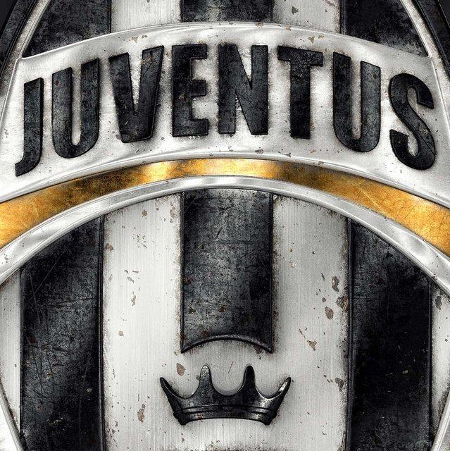 <p>Juventus</p>

<p> </p>
