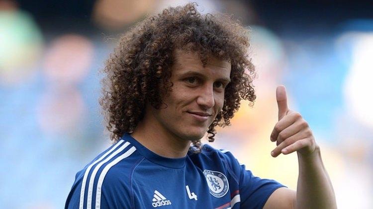 <p><strong>17- David Luiz </strong></p>
<p>Chelsea - PSG</p>
<p>2014</p>
<p>62.5m€</p>