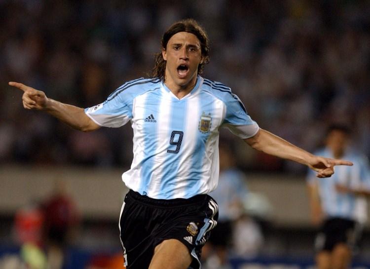 <p><strong>26-Hernan Crespo</strong></p>

<p>Parma - Lazio</p>

<p>2000</p>

<p>55m€</p>
