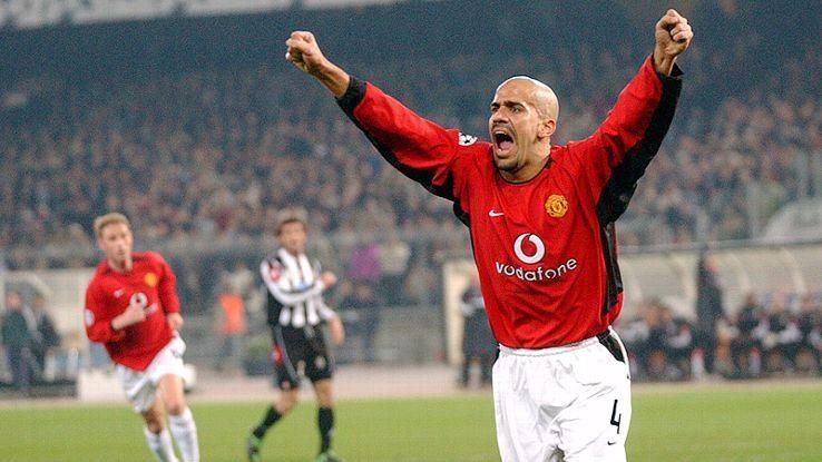 <p><strong>35- Juan Sebastian Veron </strong></p>

<p>Lazio - Manchester United</p>

<p>2001</p>

<p>46m€</p>

