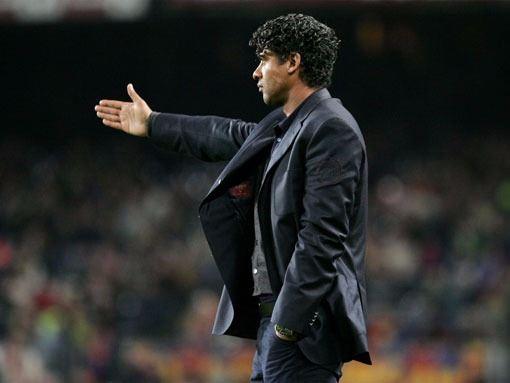 <p><strong>FRANK RIJKAARD</strong><br />
"Aslında her şeyden biraz var Türk futbolunda. Ama hiçbir şeyden tam yok"</p>