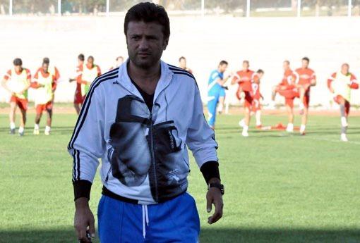 <p><strong>BÜLENT UYGUN</strong><br />
"Manchester United'ın 40 yıldır evinde yenilmediğini söylüyorlar. Yenilmezler tabii daha önce Fenerbahçe ile hiç oynamamışlar"</p>