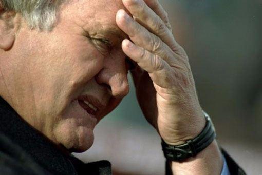 <p><strong>RON ATKINSON</strong><br />
“Hayatım boyunca hakemler hakkında yorum yapmadım ve bu alışkanlığımı bugün maçımızı yöneten şerefsiz için bozmayacağım.”</p>
