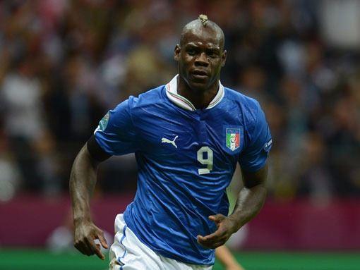 <p><strong>MARIO BALOTELLI</strong><br />
"Benden biraz daha güçlü olan tek futbolcu Messi. Diğerleri benden geride."</p>