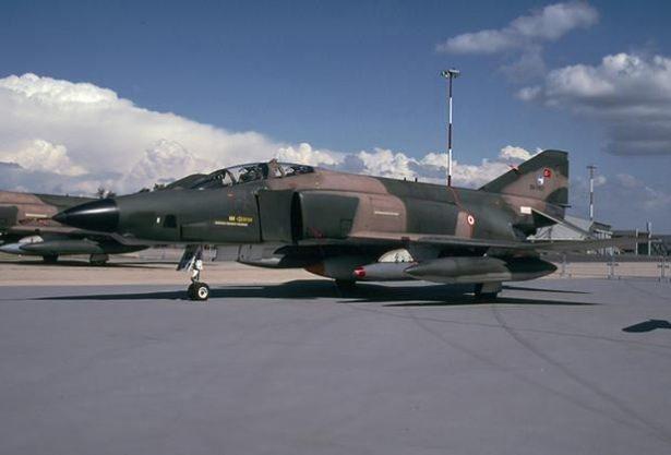 <p><strong>24 Şubat 2015: </strong>Malatya'dan havalanan ikili RF-4E kolu havada çarpıştı. Uçakta bulunan dört pilot şehit oldu. <br />
 </p>
