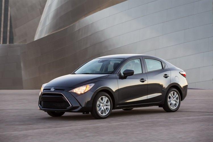 <p>Toyota Yaris IA</p>
