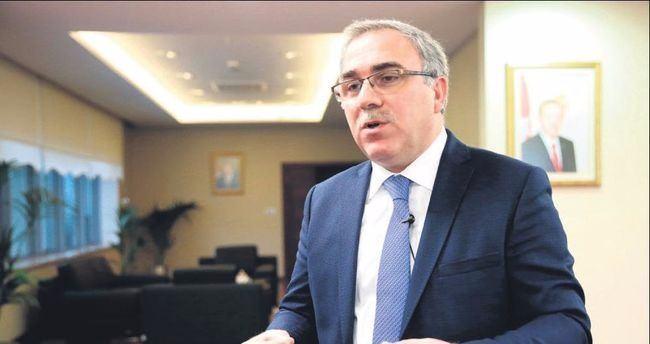 <p>Başkan Turan, "Diyarbakır, Silopi, Cizre ve İdil'de inşaatlara başladık. Sur içerisindeki tarihi dokunun ihyası şeklinde olacak yerde Çevre ve Şehircilik Bakanlığı çalışıyor" dedi ve şöyle devam etti: "Bunun dışında şehirlerde 7-8 bin konut inşaatına başladık.</p>