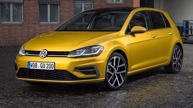 <p><strong>Volkvagen Golf 1.0 TSI BMT 110PS DSG</strong></p>
<p>100 kilometredeki ortalama yakıt tüketimi: 4.7-4.8lt</p>