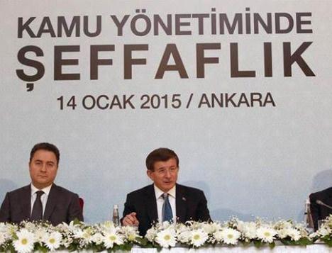 <p>Mecliste grubu bulunan siyasi partilerin grup başkanvekilleri, genel merkez yöneticileri, il ve ilçe başkalarıyla, ulusal, bölgesel veya yerel nitelikte yayın yapan radyo ve televizyon kuruluşlarının yetkilileri için de mal bildiriminde bulunma zorunluluğu gelecek.</p>
<p> </p>