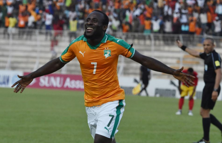 <p><strong>DOUMBİA:</strong> Fenerbahçe’nin birçok kez gündemine giren Seydou Doumbia, geçtiğimiz sezonu Basel’de kiralık geçirmiş ve başarılı olmuştu</p>
