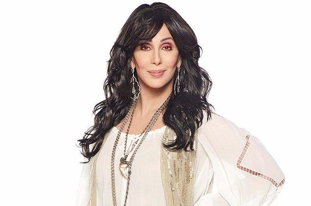 <p><strong>CHER</strong><br />
 </p>
