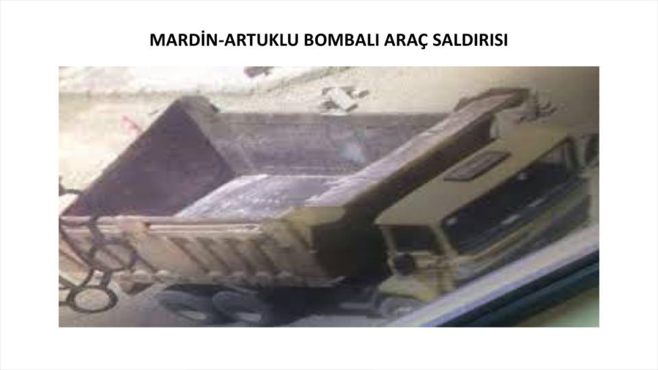 <p>Mardin'in Artuklu ilçesine bağlı Cevizlik Jandarma Karakol'na bombalı saldırı düzenlenen kamyonun Mazıdağı Belediyesine ait olduğu belirlendi.</p>
