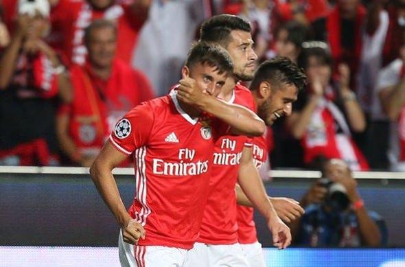 <p>9 - Benfica - 103.233</p>
