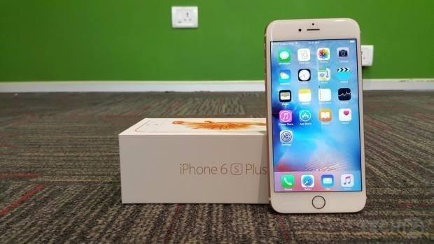 <p>Türkiye'de vergilerden dolayı dünyanın en pahalı iPhone'u satılıyor. Yurt dışındaki telefon fiyatları, getirmek isteyen kullanıcılar için bir cazibe oluştururken; bazı ülkelerdeki fiyatlar da Türkiye'ye getirilmeyecek seviyede bir de üzerine BTK'nın 140 TL olan IMEI kayıt ücreti eklenince fiyatlar Türkiye’deki satış rakamlarıyla aynı seviyeye geliyor.</p>
<p> </p>