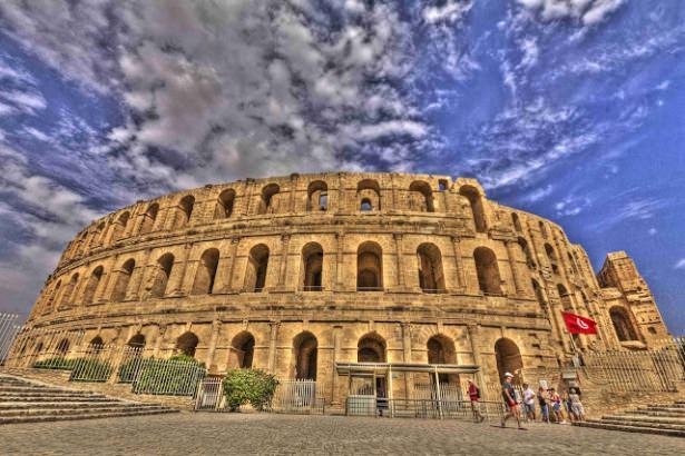 <p><strong>Roma Tiyatrosu - Tunus</strong><br />
Pek cok kisi Roma Imparatorlugu'nun en gorkemli eserlerinin Tunus'ta bulundugunu bilmez. </p>
