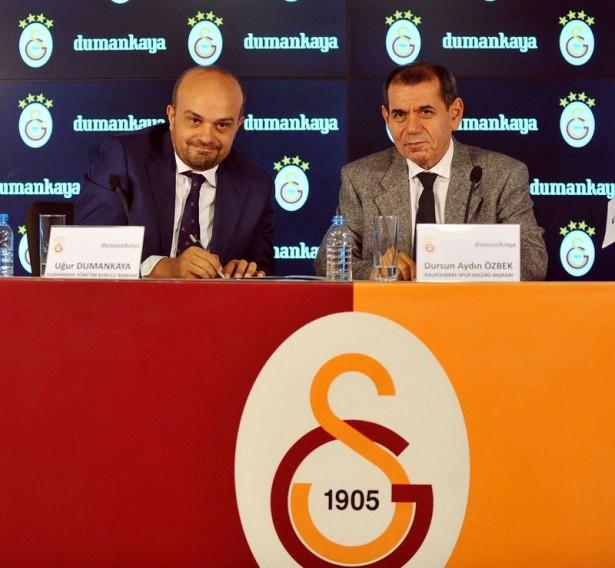 <p>Dumankaya sözlerine şöyle devam etti. “Sektörümüzün önde gelen markalarından biri olarak, futbol camiasının öncü markası Galatasaray ile dinamik yapımıza uyum sağlayan önemli bir anlaşmaya imza attık. Biz, sporun bireysel ve toplumsal gelişime büyük katkısı olduğuna yürekten inanıyoruz. Bu anlaşma ile sporun gelişimine destek verirken, stratejik ortağımız Galatasaray’a da en üst düzeyde katkıda bulunmayı hedefliyoruz. Desteklemekten gurur duyduğumuz bir takım olan Galatasaray’ın hem Türkiye’de hem de uluslararası platformda başarılarını arttırarak devam etmesini diliyoruz. Dumankaya İnşaat olarak bu süreçte katkıları ve iş birliklerinden dolayı Galatasaray Spor Kulübü’ne teşekkürü bir borç biliyorum” şeklinde konuştu.</p>