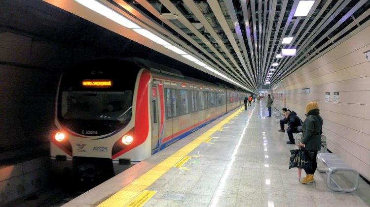<p>Marmaray yapılsın mı yapılmasın mı tartışmaları devam ediyordu.</p>