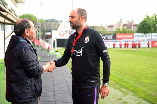 <p>Yaklaşık 3 saat süren görüşmede takımın sorunları konuşuldu. NTV Spor'un haberine göre; Tudor, şu an için kadro dışı kararının takımı olumsuz etkileyeceğini söyledi.</p>