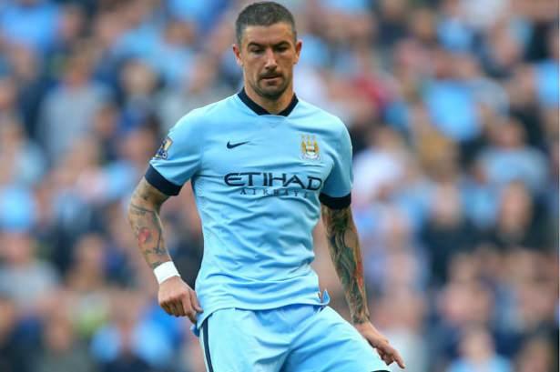 <p><strong>Sol bek için sürpriz aday</strong></p>
<p>Transferde ağırlığı savunmaya veren Beşiktaş Yönetimi, Manchester City’de oynayan Aleksandar Kolarov’u liste başına aldı.</p>