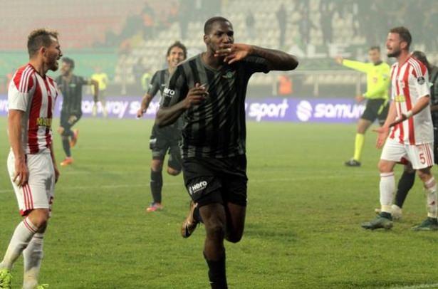 <p>Douglao - Akhisar Belediyespor</p>