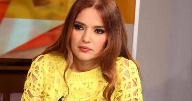 <p>DEMET AKALIN</p>

<p>"Bir düğünü hedef alan aşağılık terör saldırısını lanetliyor, hayatını kaybetmiş vatandaşlara Allah'tan rahmet, yaralılara ail şifalar diliyorum. Biz birlikte tek yürek, bütün kara günlerin üstesinden geleceğiz" #Gaziantep</p>
