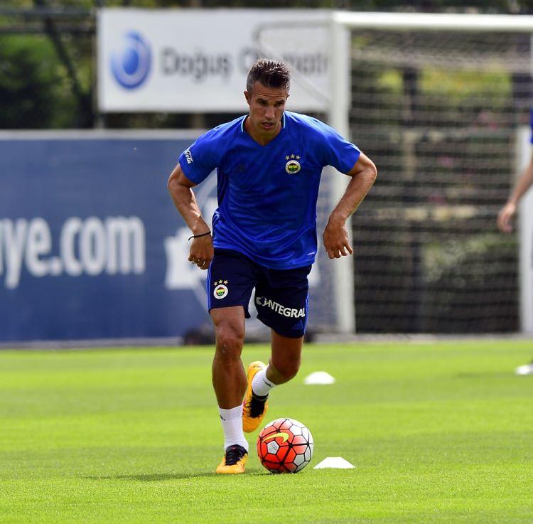 <p>'Robin van Persie için ise alıcı bekleniyor. Talibi çıkarsa satılacak.'</p>
