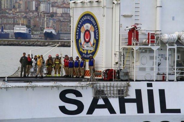 <p>Samsun'da çarpışma sonucu alev alan yük gemisinde gerçekleşen yangın söndürme ve kurtarma tatbikatı gerçeğini aratmadı.</p>

<p> </p>
