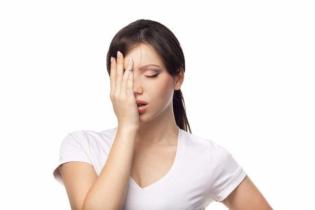 <p>Bilim insanları hâlâ kendiliğinden gelişen ve insanın gözyaşının tamamen kandan oluşmasına neden olan bir tür hastalık olan haemolacria’nın sebebini tam olarak belirlemek için araştırmalara devam etseler de, şimdiye kadar yapılan çalışmalar birtakım ip uçları sunuyor.</p>