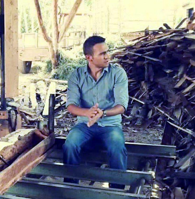 <p>Ferhat Koç</p>
<p>Özel Harekat polisi Ferhat koç Ankara'da vuruldu.</p>