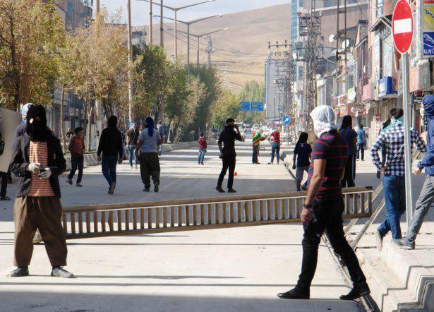<p><em><strong>HAKKARİ</strong></em></p>
