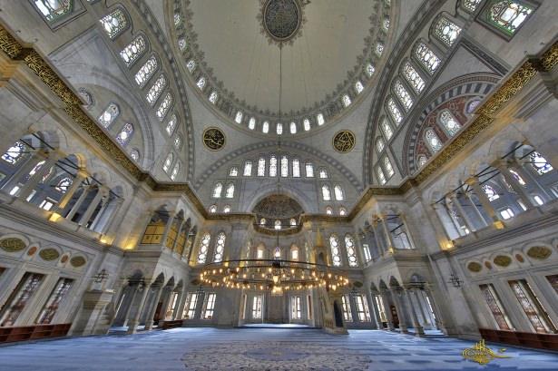 <p>Nurosmaniye Cami İç 1748-1755</p>