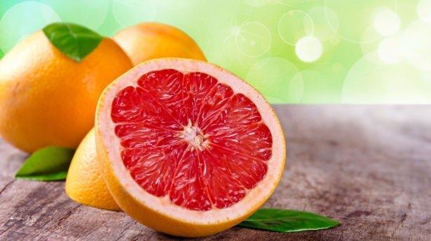 <p>8-GREYFURT Greyfurt Kan şekerini dengede tutar. C vitamini içeriğiyle detoks etkili ve idrar söktürücüdür. </p>
