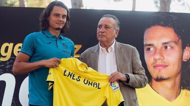 <p><strong>ENES ÜNAL</strong></p>

<p><strong>Yaş:</strong> 20</p>

<p><strong>Kulübü:</strong> Villarreal</p>

<p><strong>Pozisyon:</strong> Forvet</p>

<p><strong>Değeri:</strong> 14 milyon euro</p>

