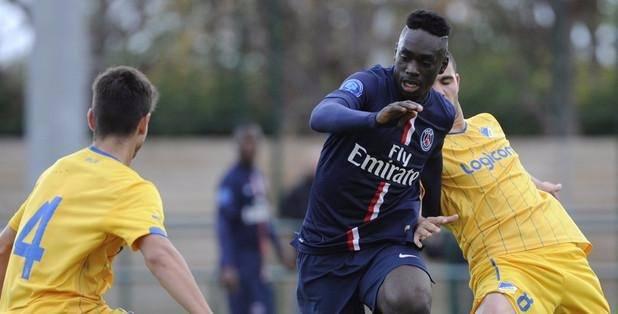 <p><strong>JEAN-KEVIN AUGUSTIN</strong></p>

<p><strong>Yaş:</strong> 20</p>

<p><strong>Kulübü:</strong> RB Leipzig</p>

<p><strong>Pozisyon:</strong> Forvet</p>

<p><strong>Değeri:</strong> 3 milyon euro</p>
