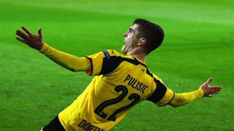 <p><strong>CHRISTIAN PULİSİC</strong></p>

<p><strong>Yaş:</strong> 20</p>

<p><strong>Kulübü:</strong> Dortmund</p>

<p><strong>Pozisyon:</strong> Sağ Kanat</p>

<p><strong>Değeri:</strong> 18 milyon euro</p>
