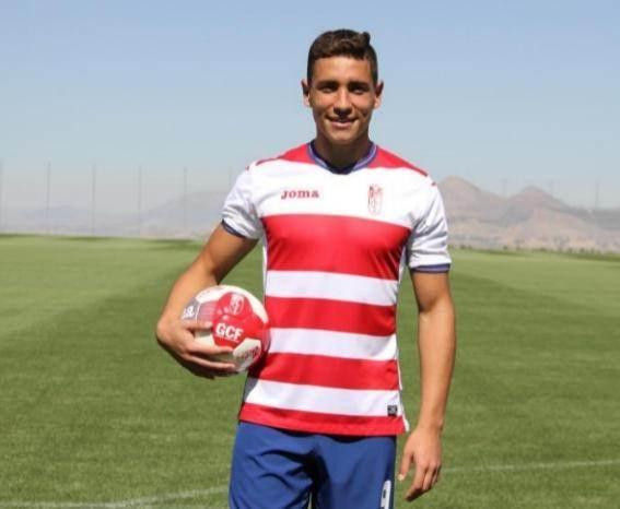 <p>Ezequiel Ponce (Granada)</p>
