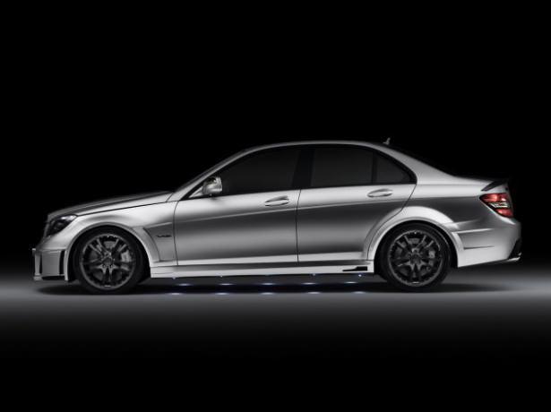 <p>Mercedes S Sınıfı</p>

<p> </p>
