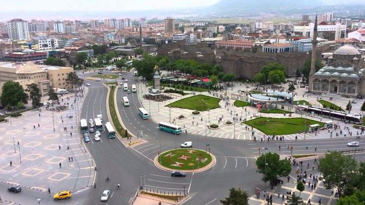 <p><strong>KAYSERİ</strong></p>

<p>Yüzde 5 - yüzde 10 </p>
