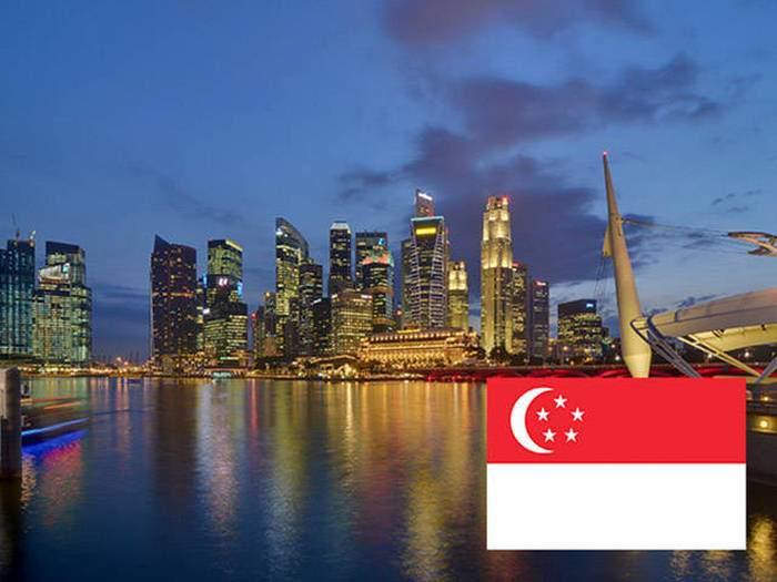 <p><strong>Singapur</strong><br />
47,1 saat</p>
