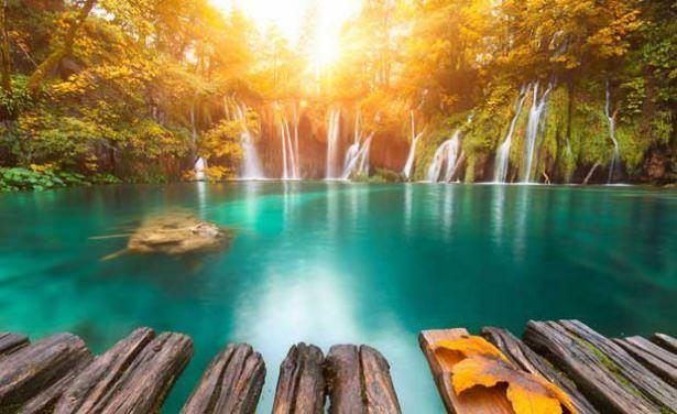 <p><strong>Plitvice, Hırvatistan</strong></p>
