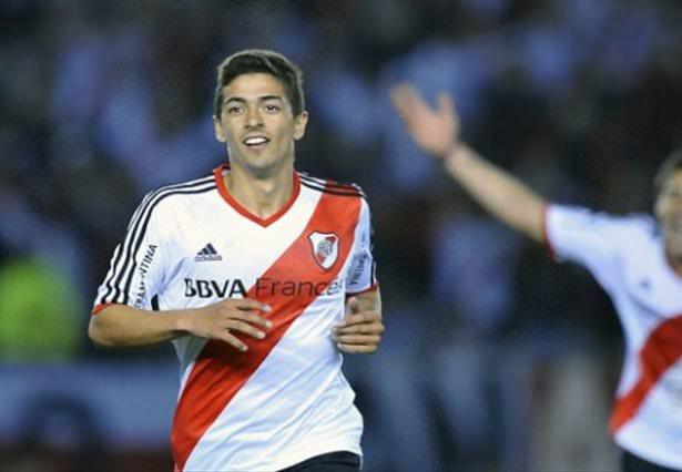 <p><strong>AIMAR, RIVER'A LANZINI KARTAL'A</strong><br />
Lanzini'ye Beşiktaş yolu gözüktü. Arjantin basını, River Plate'in Kara Kartal'ın gündemindeki genç yıldızın yerine Aimar'ı alacağını yazdı. (AÇIK MERT KORKUSUZ)</p>