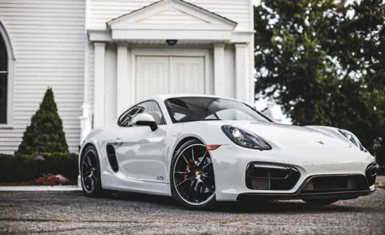 <p>PORSCHE CAYMAN GTS</p>
