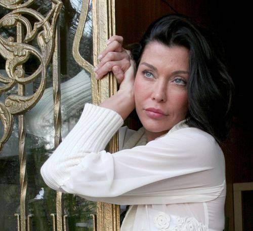 <p>DENİZ AKKAYA-FENERBAHÇE</p>

