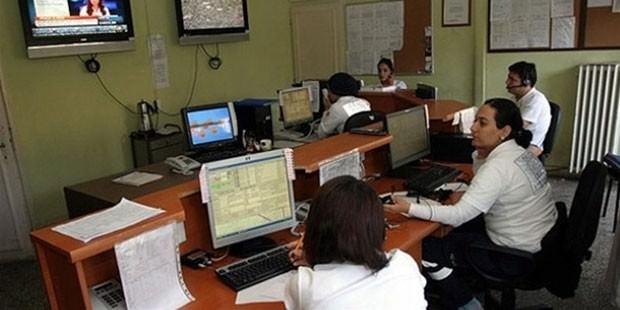 <p>Gıda, Tarım ve Hayvancılık Bakanlığı da 2013 yılı için 13 bin kadroya ihtiyacı olduğunu bildirirken;</p>