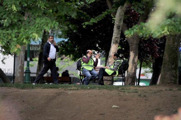 <p>Tedbirler kapsamında &ccedil;ok sayıda polis sabah saatlerinden itibaren Taksim&rsquo;de konuşlandırıldı.</p>

<p>&nbsp;</p>
