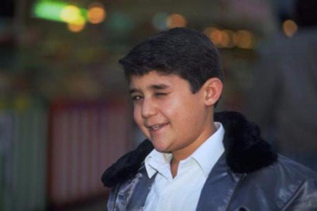 <p>Ardından “İbrahim Tatlıses de okumadı, onun şimdi uçağı var.” diyerek okulu bırakacağını açıklayan Küçük İbo, dönemin Devlet Bakanı Işılay Saygın’ın devreye girmesiyle okuluna devam etmişti.</p>

<p> </p>
